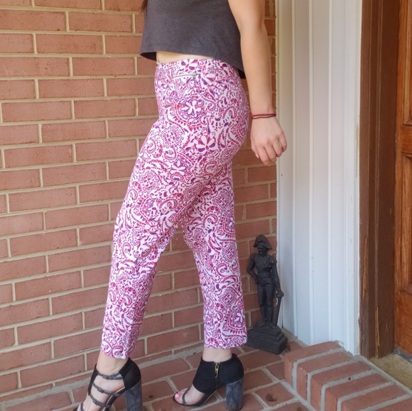 Colorful statement work capris - Picture 12 of 13